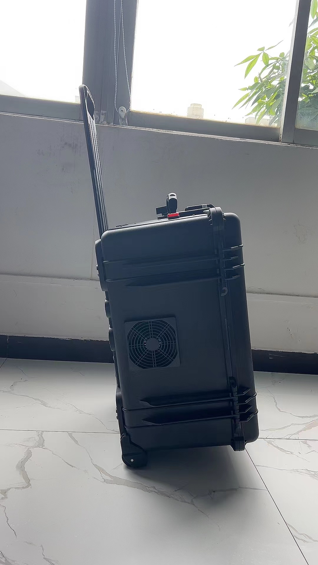 临汾手拉箱型移动通信干扰器